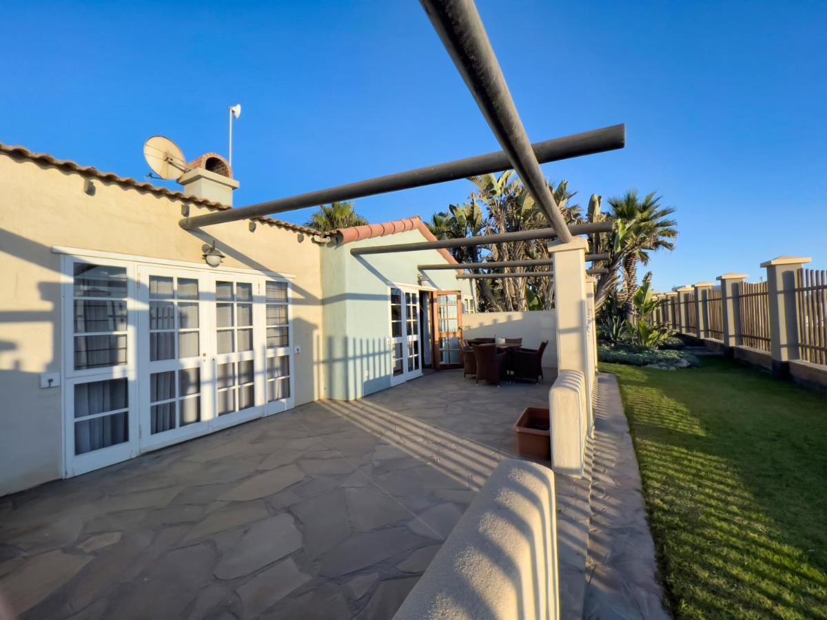 Mira Mar 8 Villa Суакопмунд Екстериор снимка