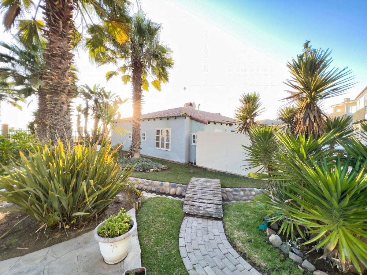 Mira Mar 8 Villa Суакопмунд Екстериор снимка